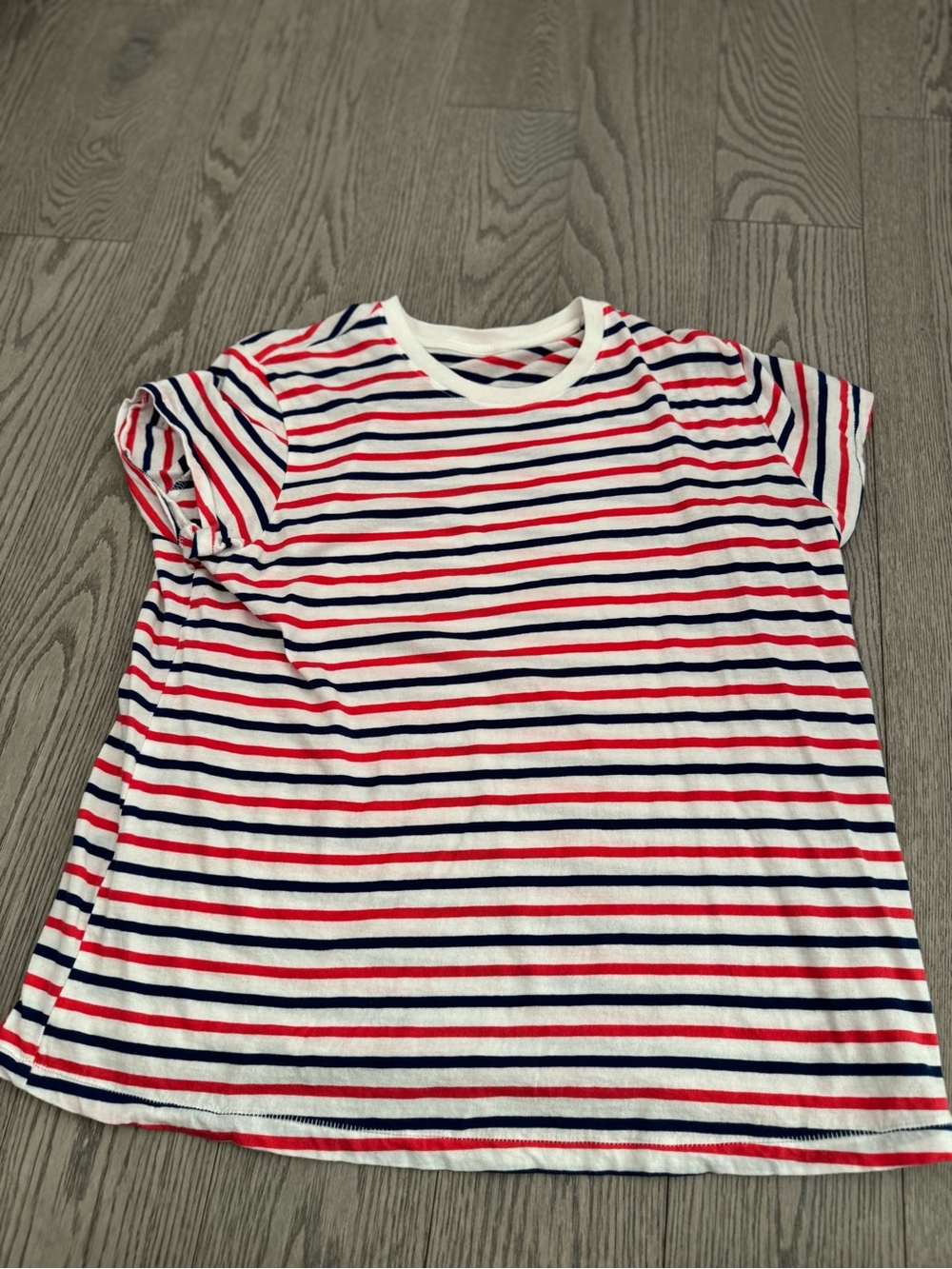 Universal Thread White Tee with Red & Navy Stripes - Short Sleeve